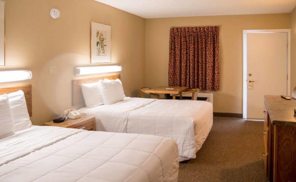 Bright Leaf Golf Resort Harrodsburg Экстерьер фото